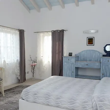 Casa Irma Holiday home *